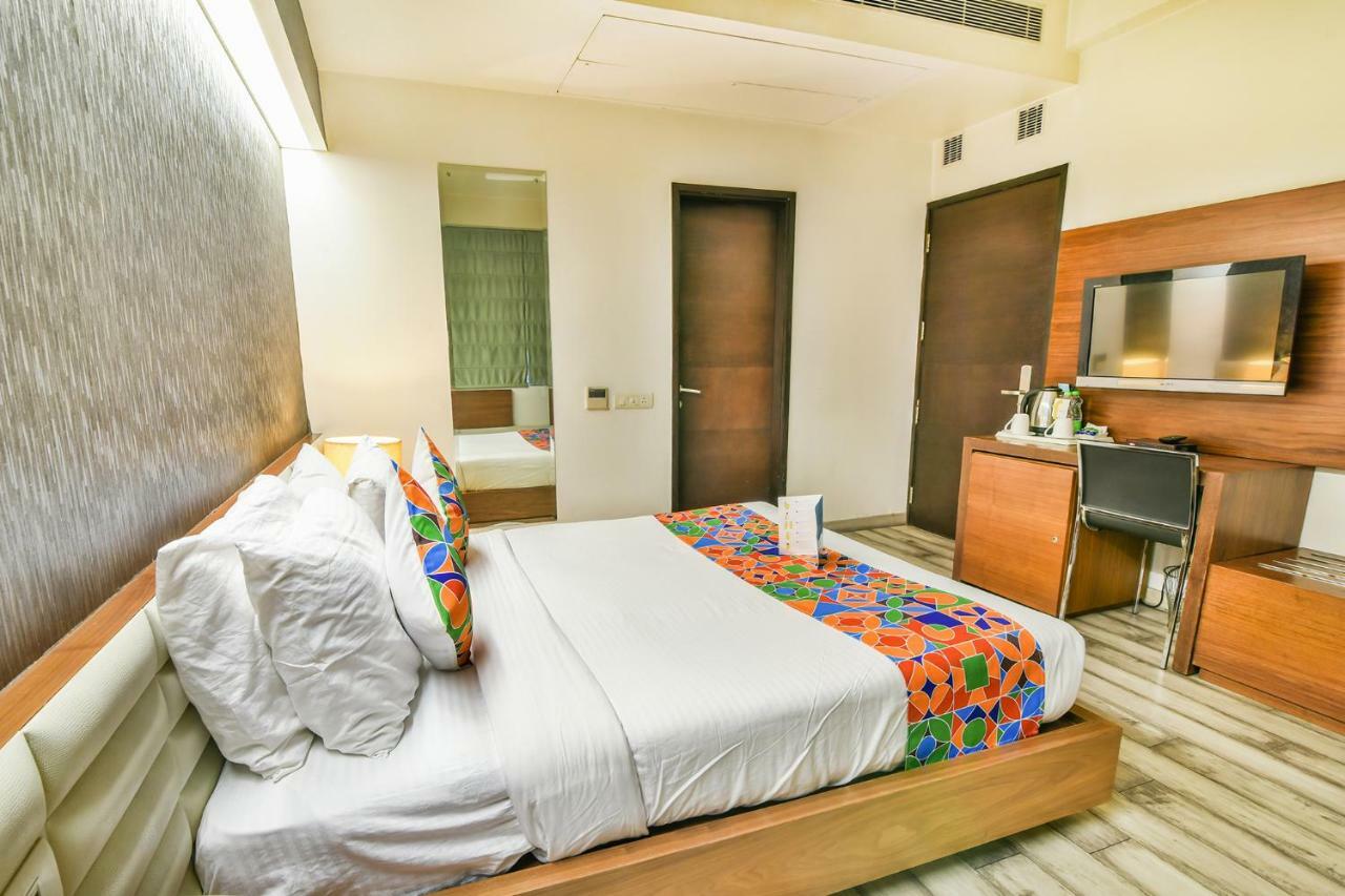 Fabhotel Prime Sage Nueva Delhi Exterior foto
